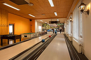 Mlýnhotel - firemní akce s bowlingem